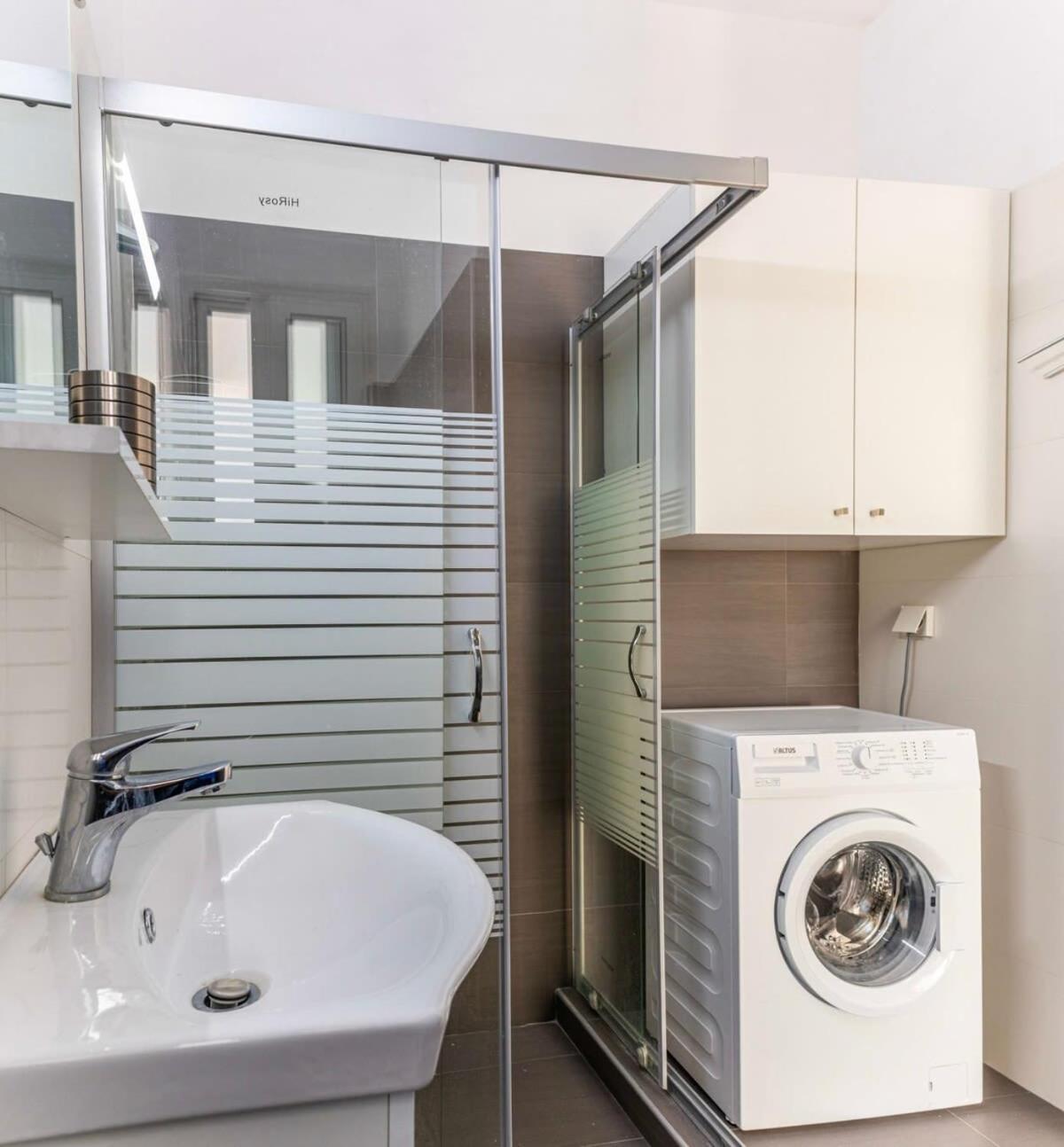 Apartamento Comfy Central Square Gem With Balcony Kalamata Exterior foto